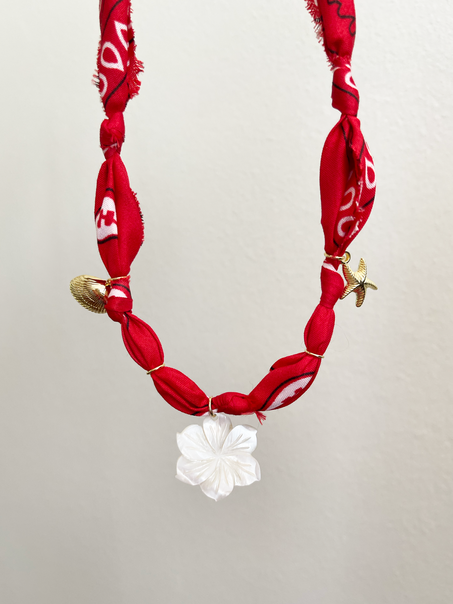 BANDANA CHARM RED II