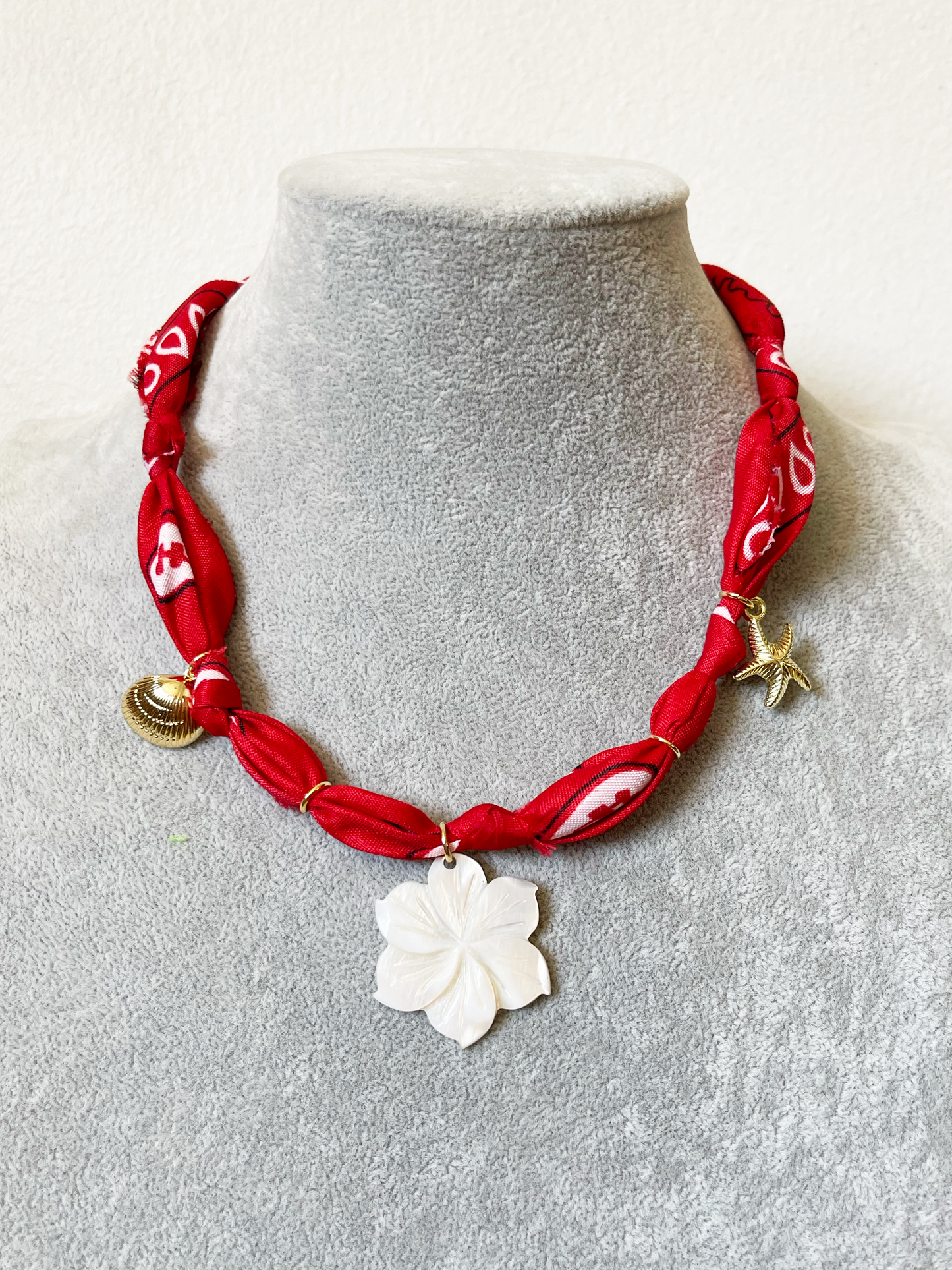 BANDANA CHARM RED II